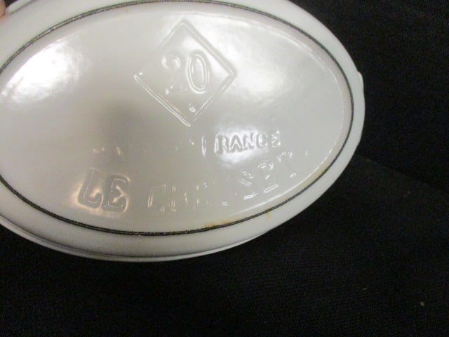 Pair of Le Creuset White Enamel over Cast #20 Au Gratin Dishes - 3