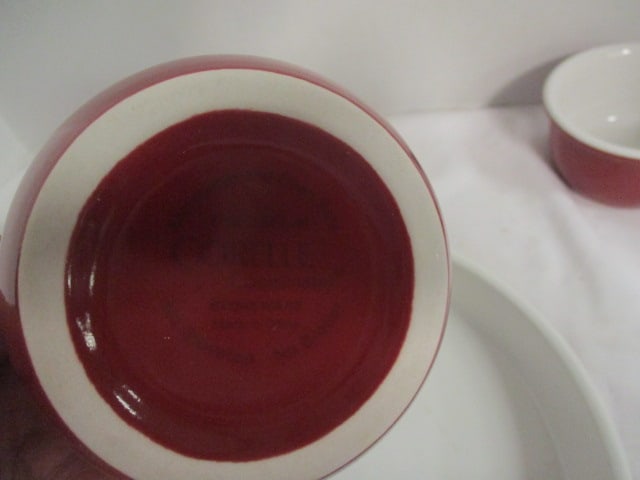 Corelle Red/White Stoneware Custard Bakers and Round Baker - 7