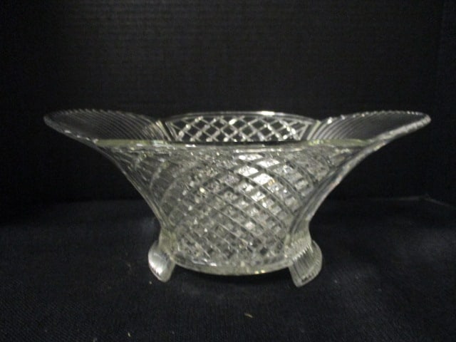 Vintage Art Deco Style Pressed Glass Footed Centerpiece Bowl (1 of 7)