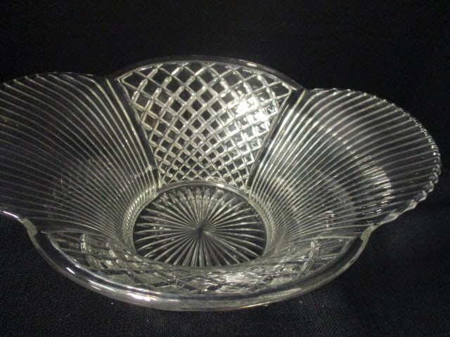 Vintage Art Deco Style Pressed Glass Footed Centerpiece Bowl - 2