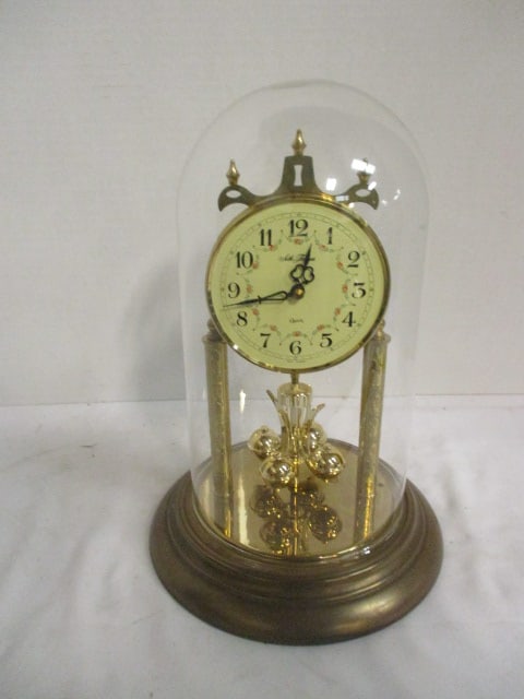 Vintage Seth Thomas Quartz Anniversary Clock: 11 1/2"h, untested needs battery