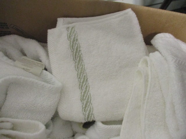 Large Grouping of Nice White Bath Towels, Hand Towels and Wash Cloths - 4