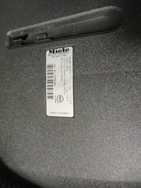 Miele SBAN0 Canister Vacuum with Attachments - 8