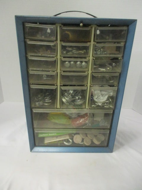 Metal 17 Drawer Fastener Organizer and Contents: See pictures and preview, Local Pickup Only