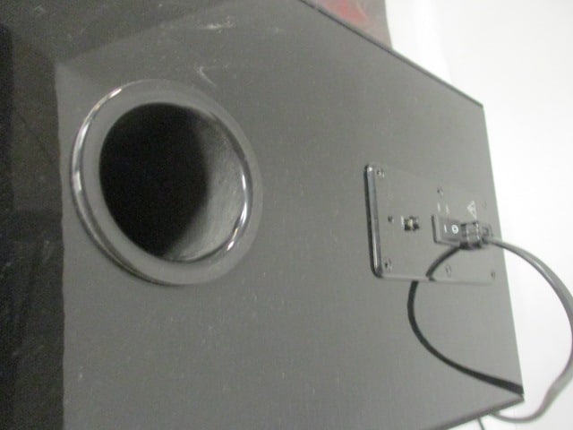 Vizio VHT215 Home Theater Sound Bar and Wireless Subwoofer with Remote - 5