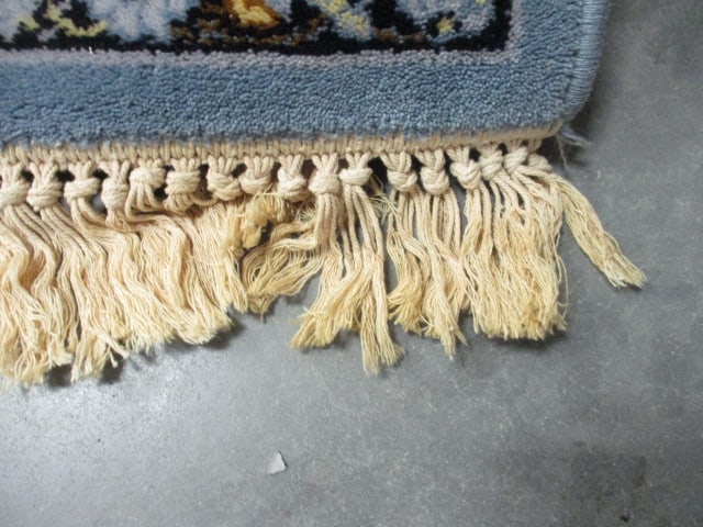 Blue and Ivory Hand Woven Center Medallion Area Rug - 12