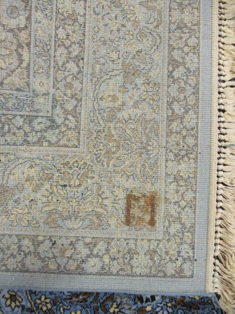 Blue and Ivory Hand Woven Center Medallion Area Rug - 7