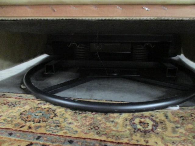 Nice Sherrill Furniture Tweed Upholstered Swiveling Rocker - 10