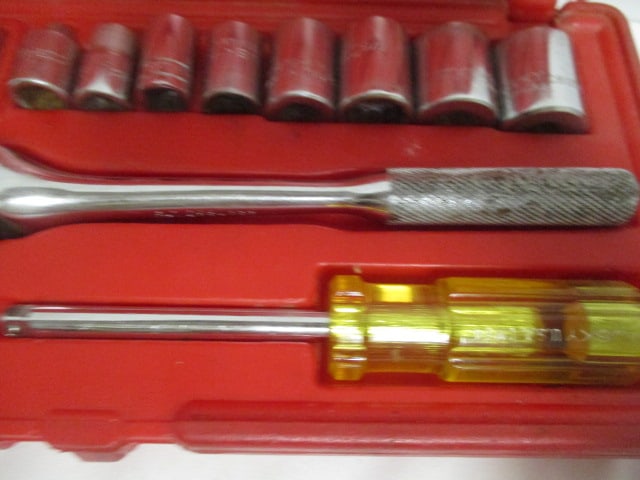 Ratchets and Sockets Tool Sets - 3