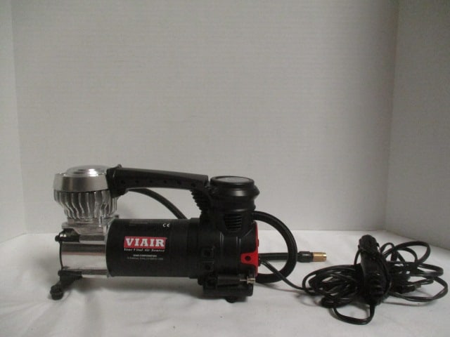 Viair 85P Portable Air Compressor: .