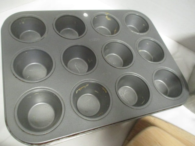 Bakeware and Wood Cutting Boards - 10