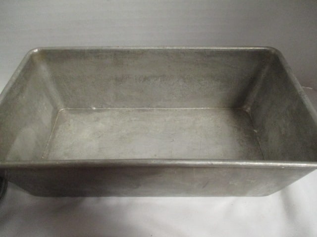 Bakeware and Wood Cutting Boards - 7