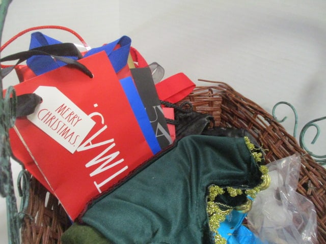 Woven Basket with Wine Glass Tags, Decorative Wine Bags and Tile Bottle Charm - 4