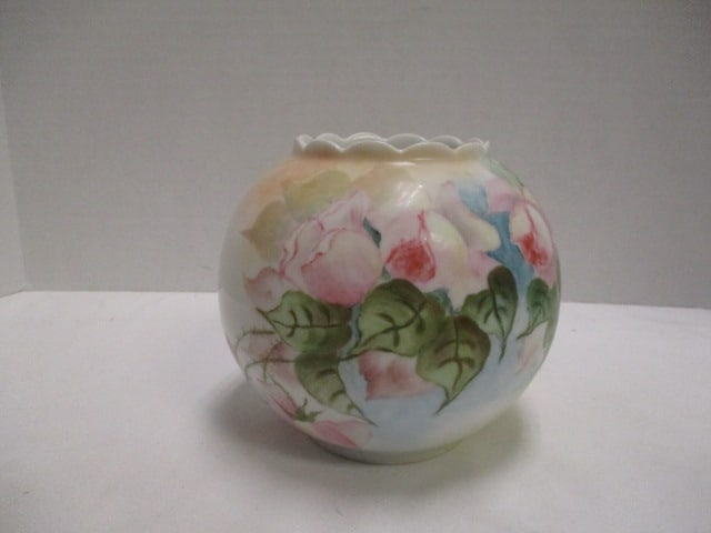 Vintage Signed Handpainted Limoges Porcelain Rose Bowl: 4 3/4"h, see pictures for signature on bottom