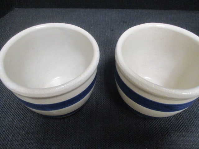 Robinson Ransbottom Pottery Co. of Roseville, Ohio Blue Stripe Stoneware Pitcher Cups - 7