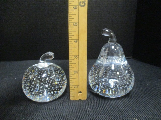 Two Vintage Czechoslovakia Crystal Pear and Apple Paperweights in Original Boxes - 7