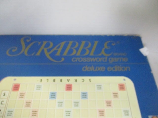 1977 Selchow & Righter "Scrabble Deluxe Edition" Crossword Game - 2