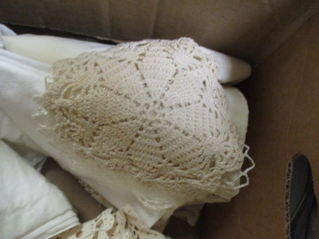 Handmade Lace Coverlet/Table Cloth - 5
