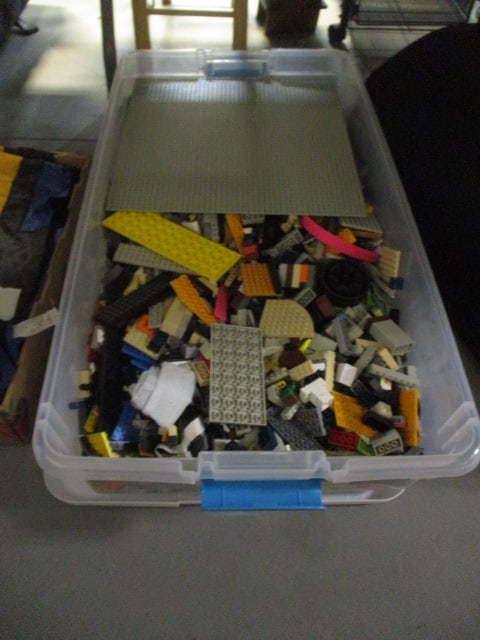 Clear Under the Bed Tote FULL of LEGO Building Blocks (1 of 9)