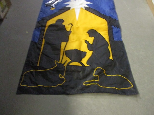 Nativity Scene Porch Flag and Garden Flag Pole/Spike - 4