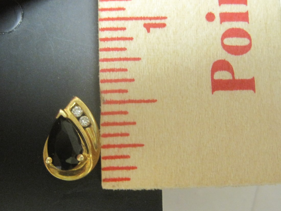 10k Gold Garnet & Diamond Pierced Earrings - 3