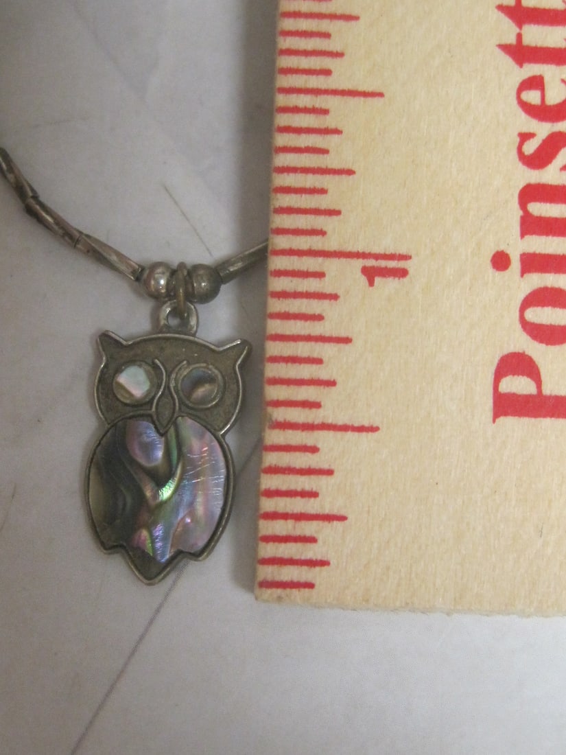 18" Liquid Silver Chain with Mother of Pearl Owl Pendant - 6