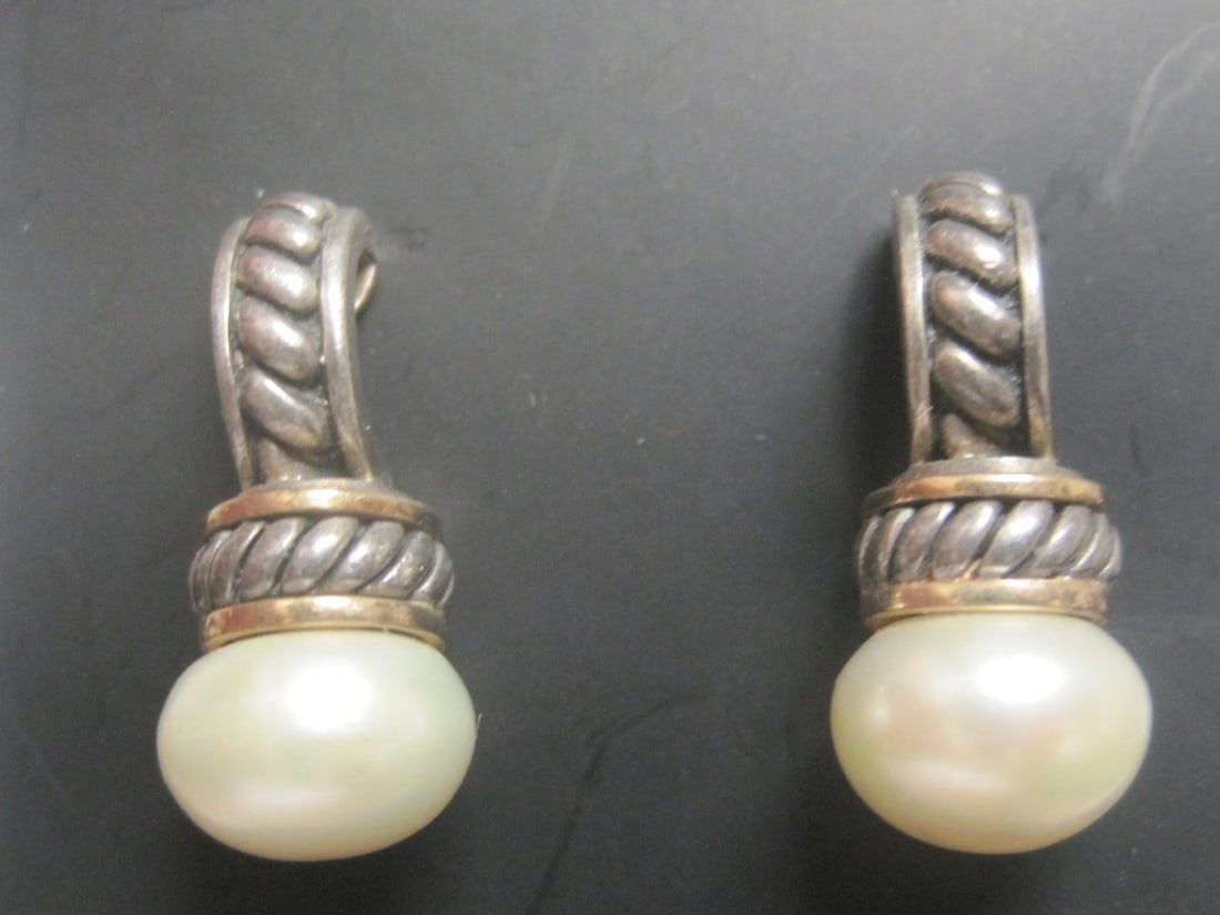 14k Gold/Sterling Silver David Yurman Style Pearl Earrings: Weighs 8.7 grams