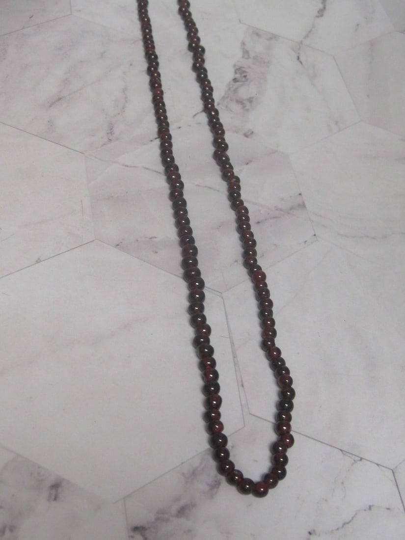 28" Garnet Bead Necklace: .