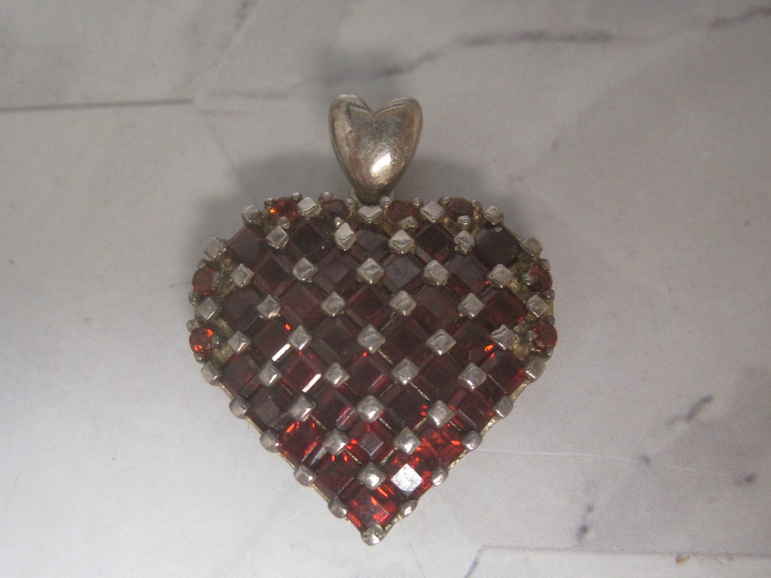 Sterling Silver Garnet Heart Pendant: Weighs 7.1 grams