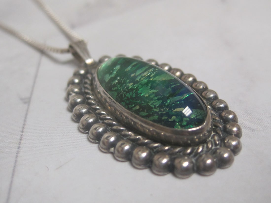 Sterling Silver Green Art Glass Pendant on 16" Sterling Silver Chain - 3