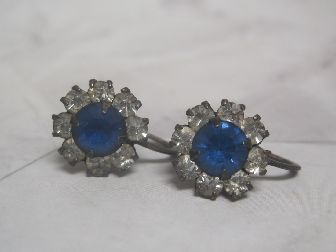 Antique Sterling Silver Rhinestone Screwback Earrings: .