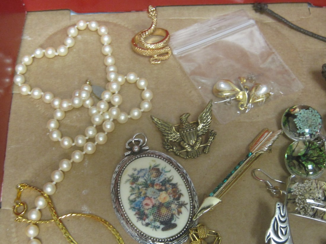 Lot of Jewelry - 2