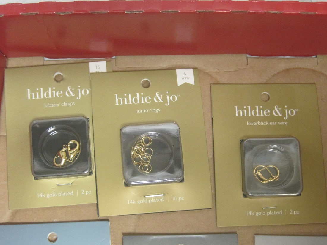 Hildie & Jo Clasps, Wires, & Jump Rings - 2