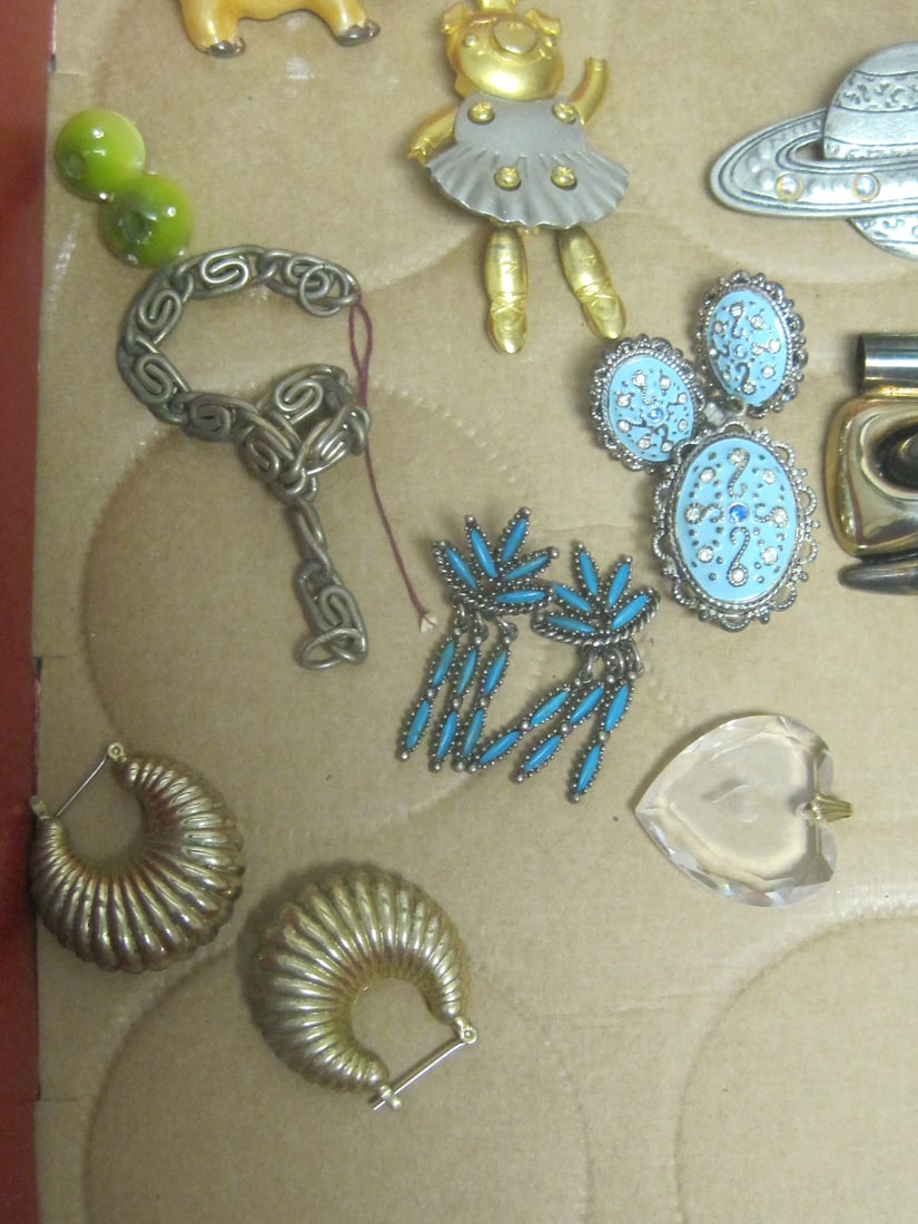 Lot of Jewelry - 5