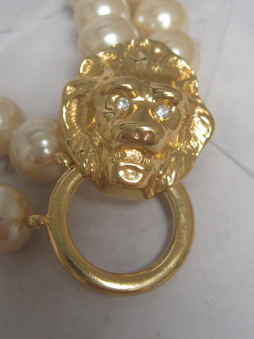 Vintage Kenneth J. Lane for Avon Faux Pearl Necklace with Goldtone Lion Head - 2