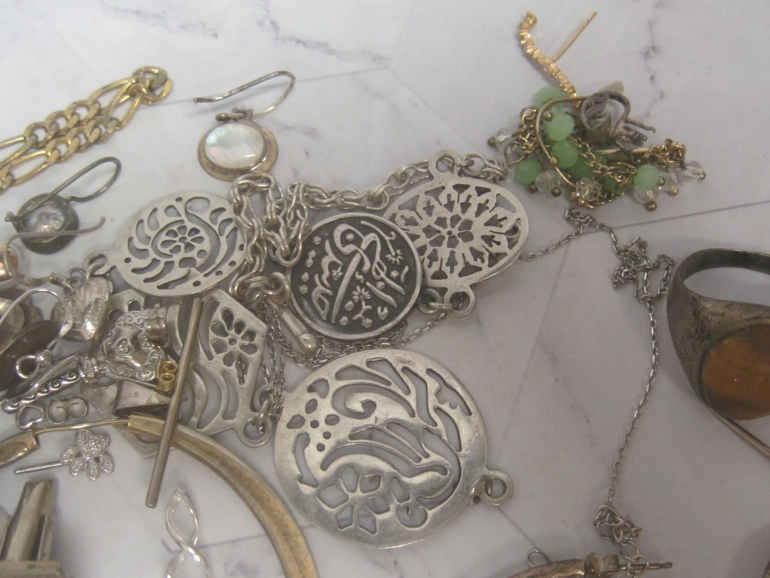 HUGE Scrap Lot of Sterling Silver- 189.3 grams! - 5