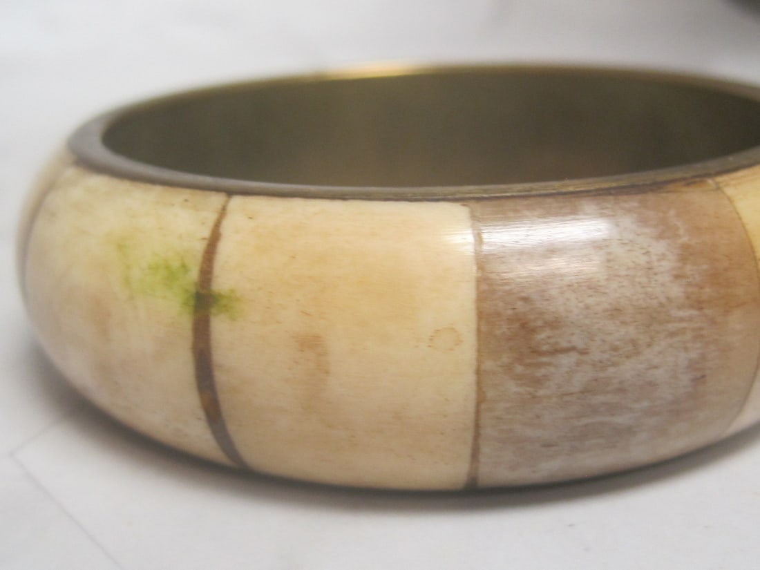 Vintage Stone Inlay Brass Bangle Bracelet - 3