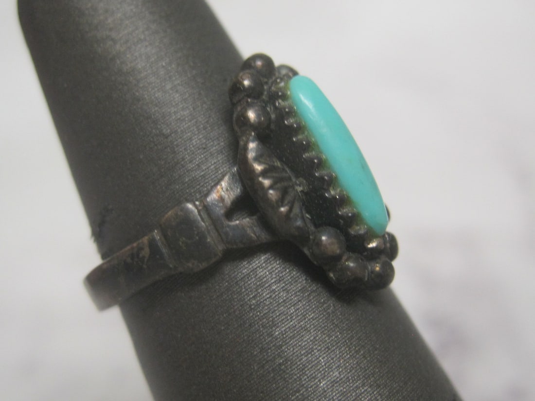 Antique Sterling Silver Turquoise Ring - 3