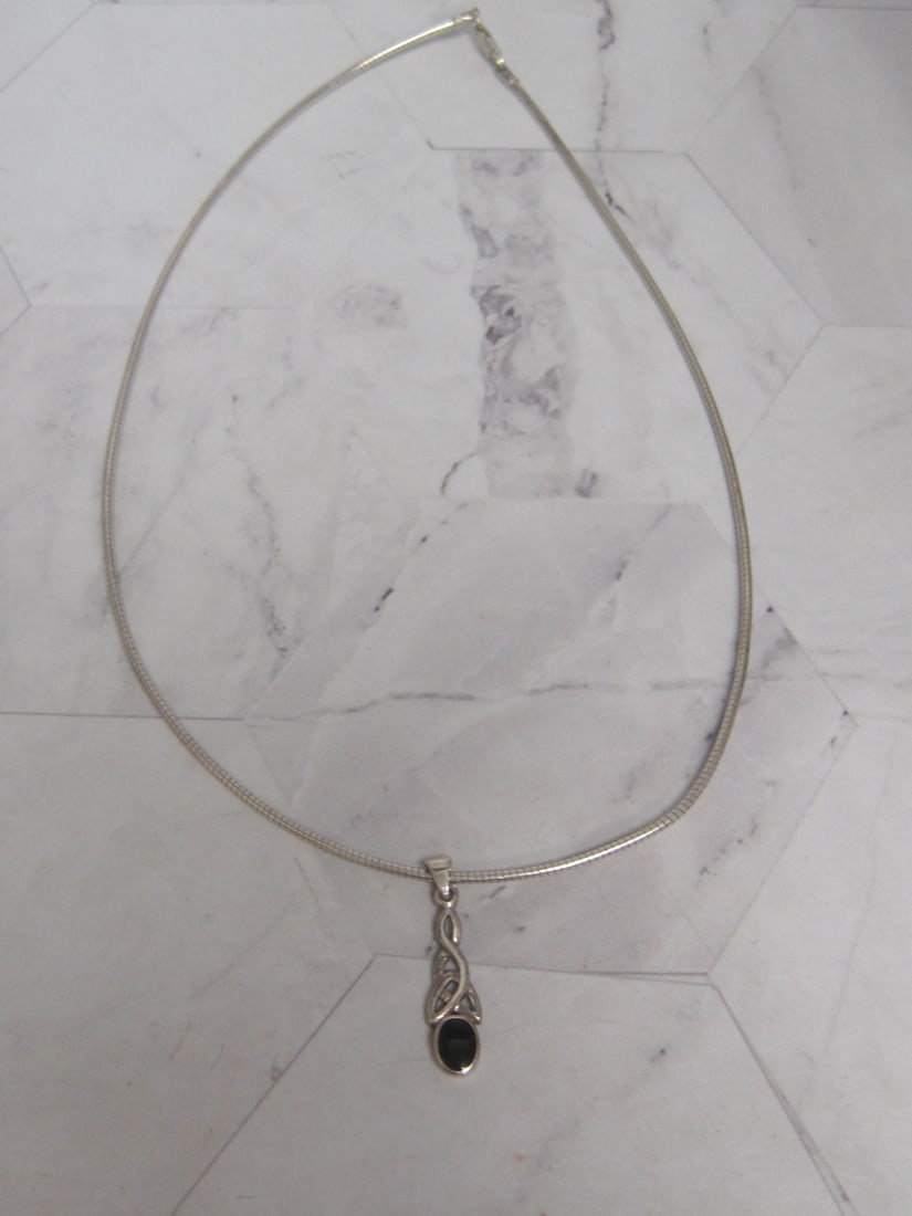 Sterling Silver Omega Chain with Sterling Silver Onyx Pendant: Weighs 9.7 grams