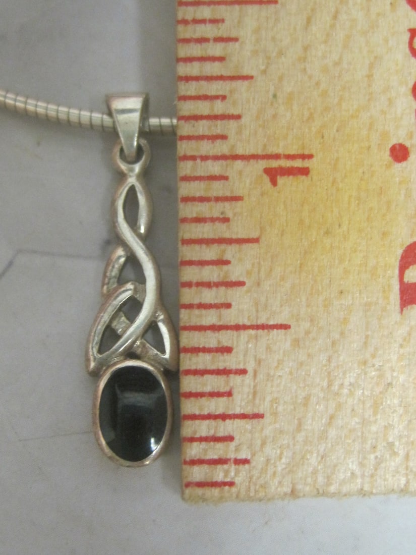Sterling Silver Omega Chain with Sterling Silver Onyx Pendant - 4