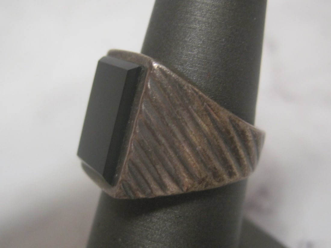 Sterling Silver Man's Onyx Ring - 2