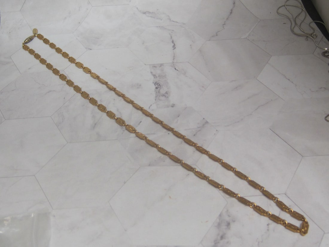 30" Vintage Vendome Goldtone Panel Necklace: .