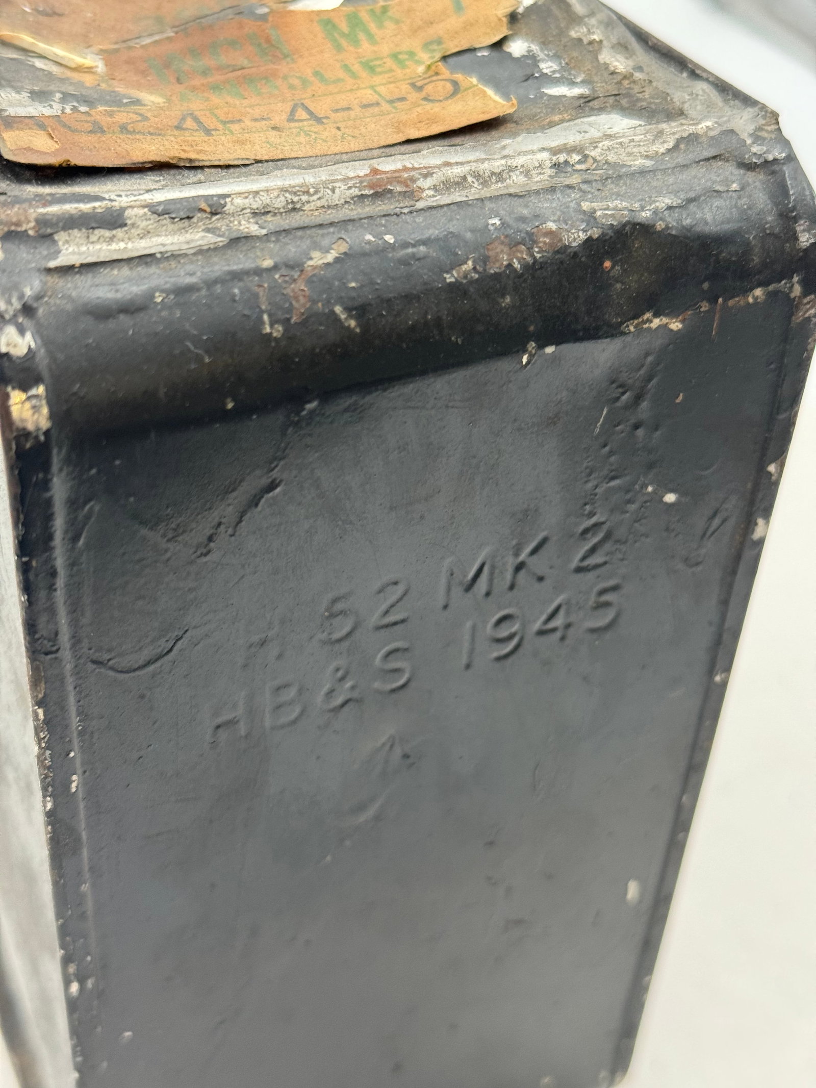 300rd. Metal Can of WWII 1945 Dated HB&S / H52 Mk.7 .303 BRITISH BALL Ammunition in Bandoleers - 4