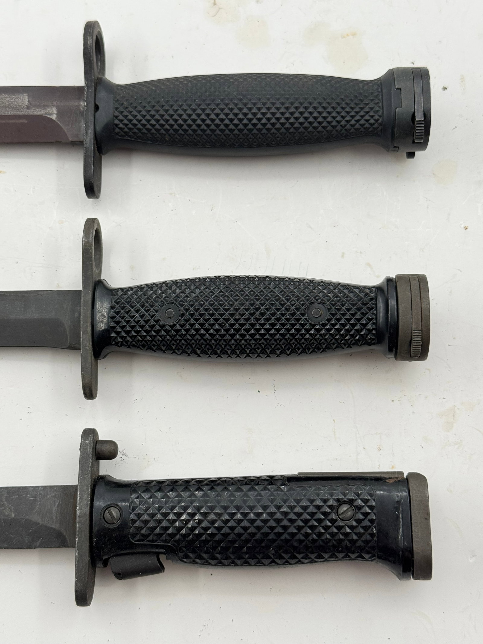 (3) US Knife Bayonets - M5A1, and (2) M4 - 2