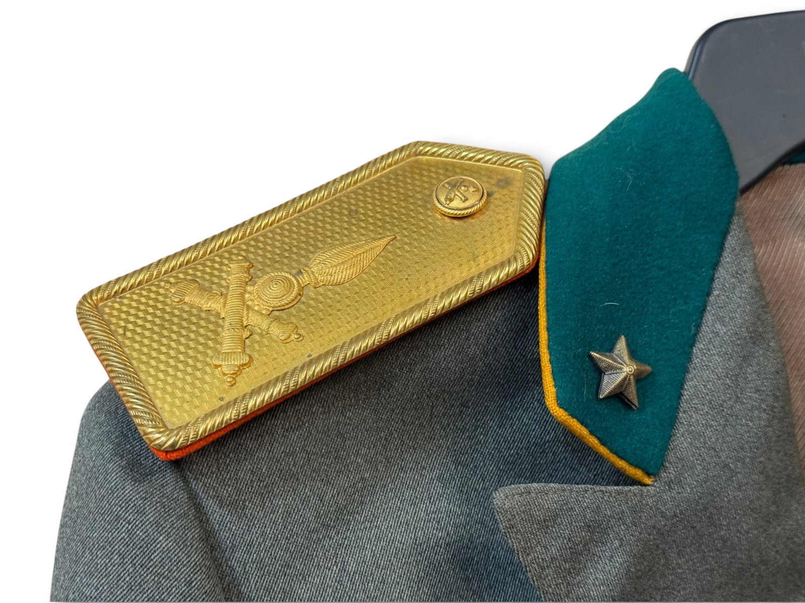 WWIl Italian Army 2nd Lieutenant Artillery Officer Jacket with Medal Ribbon bars and Officer’s - 9