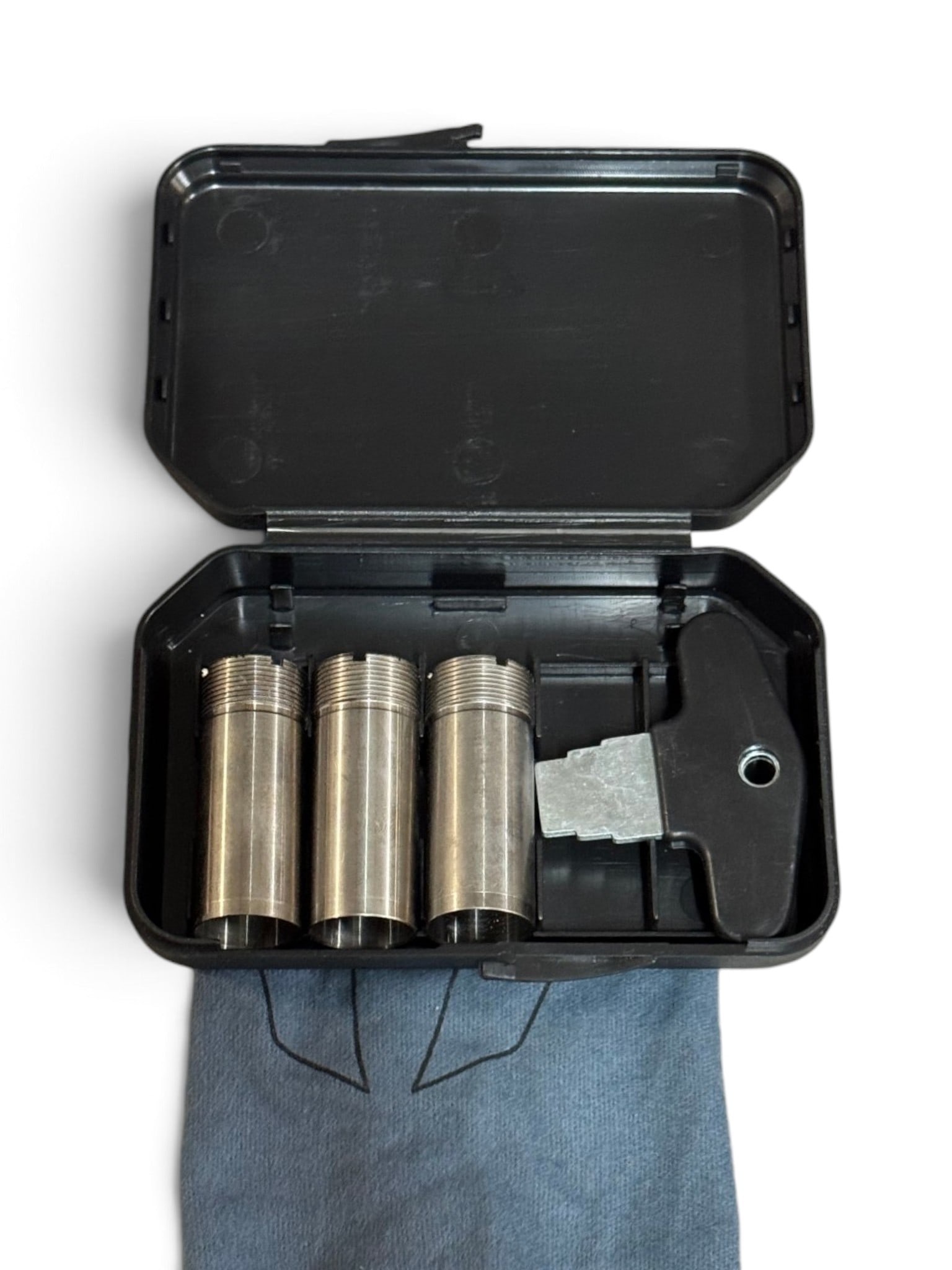 NIB Typhoon Defense XII Monoblog-T 12 GA. Semi-Automatic Magazine Fed Tactical 3” Shotgun - 4