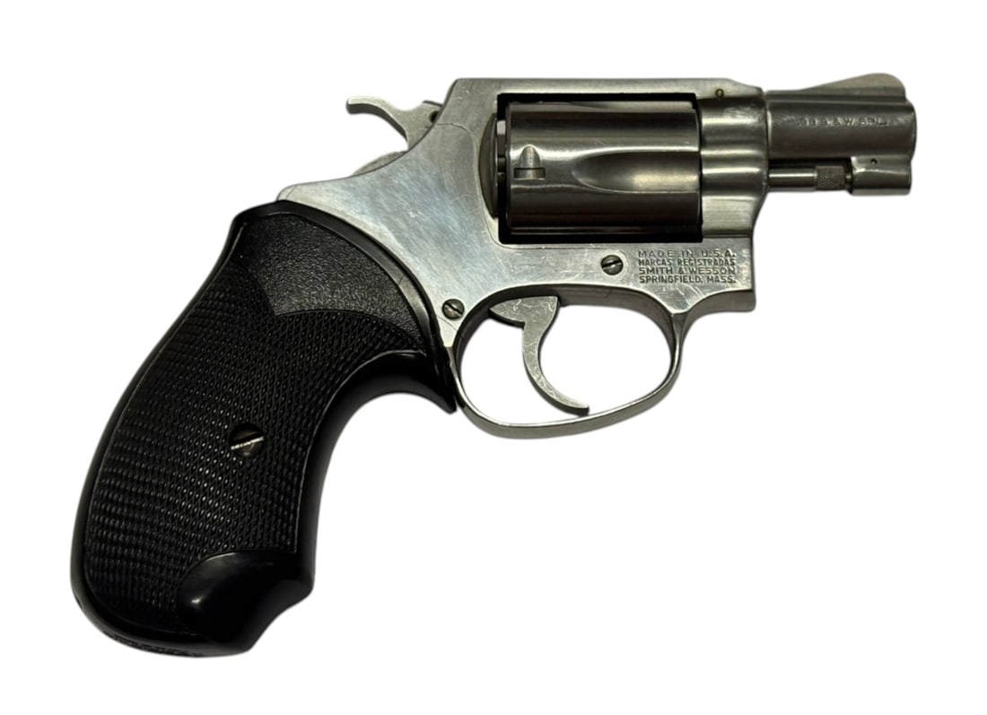 Excellent 1966 Smith & Wesson Model 60 Stainless Steel .38 SPL Revolver - 2