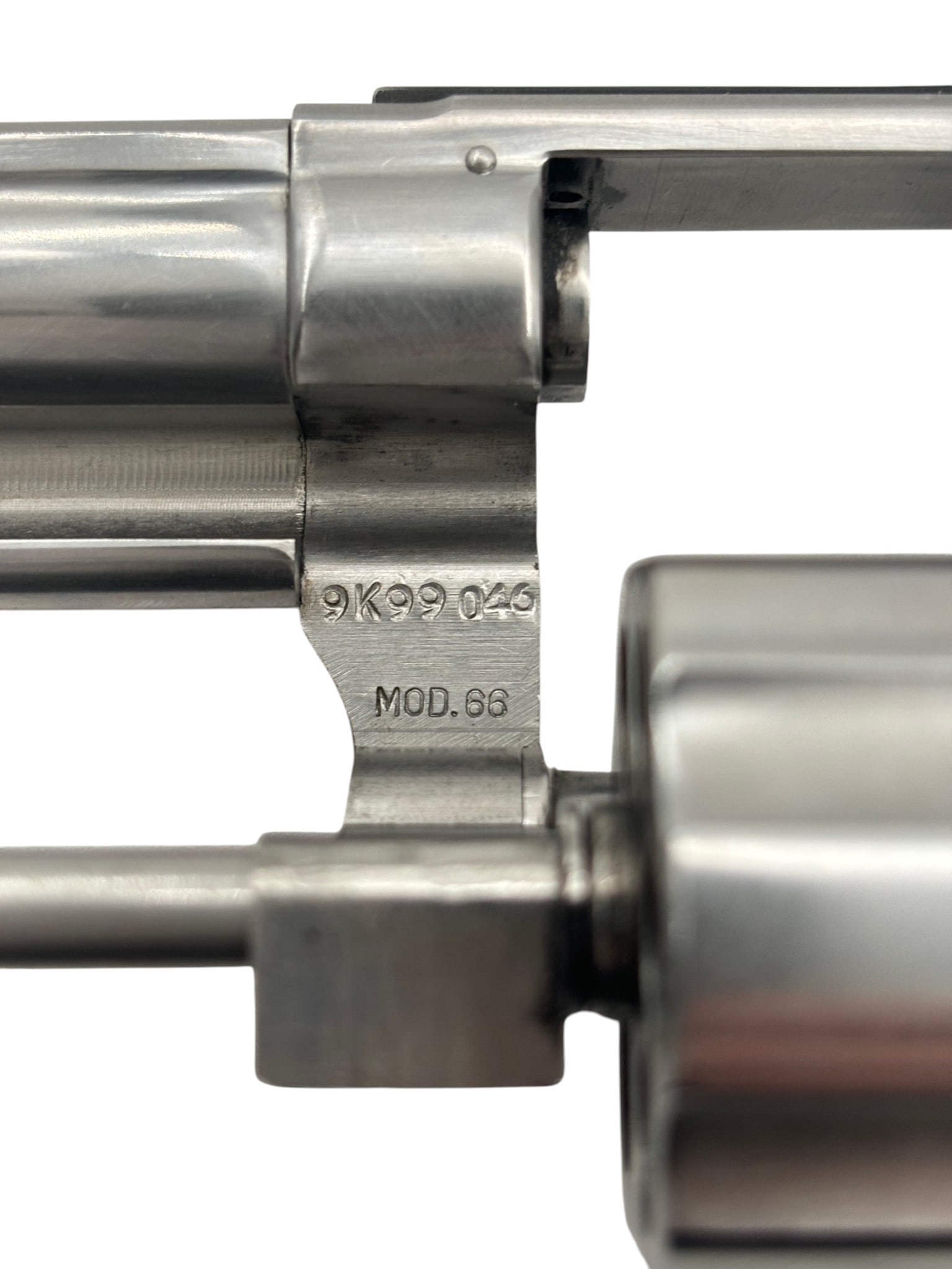 Excellent 1979 Smith & Wesson Model 66 (No Dash) 4" Stainless .357 COMBAT MAGNUM Revolver - 12