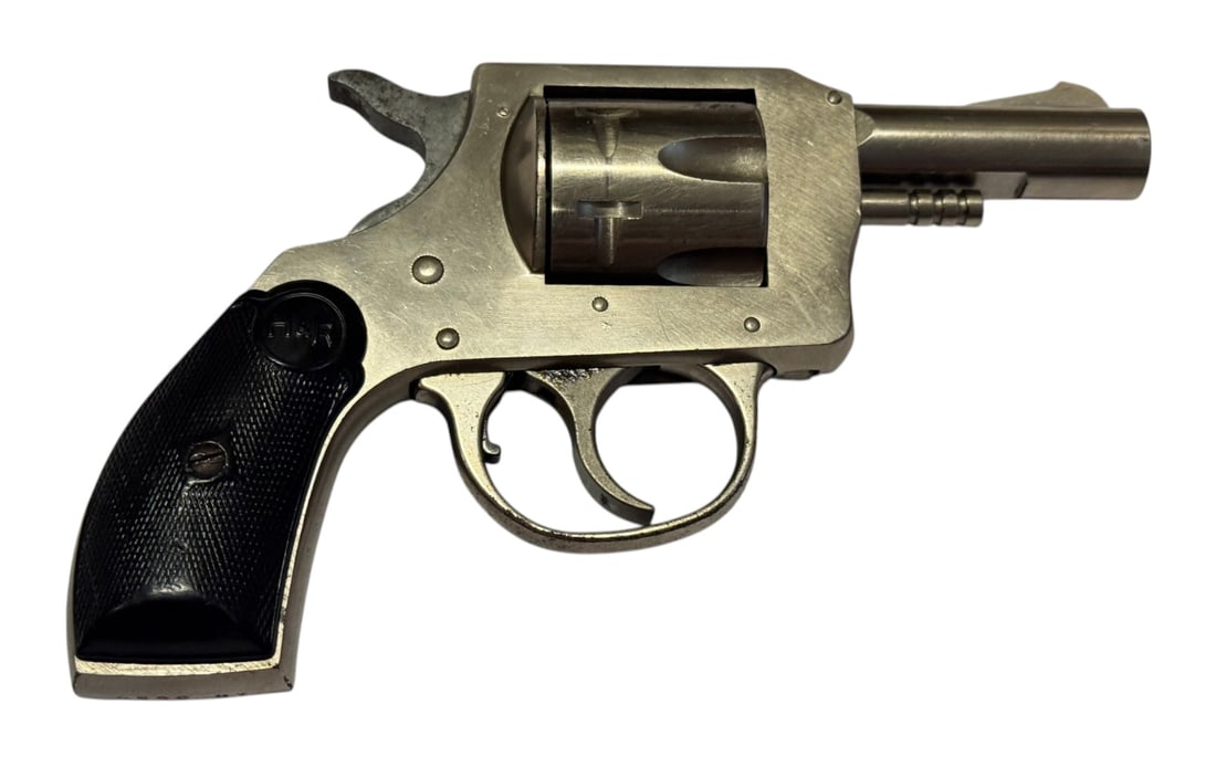 1977 H&R Model 733 Double Action .32 S&W Long Revolver - 2