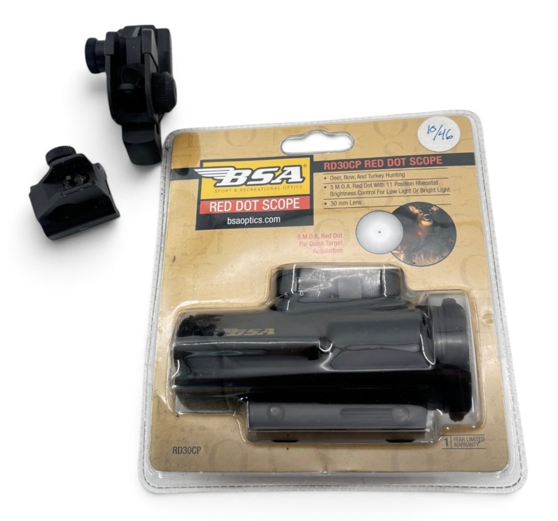 NIB BSA RD30CP Red Dot Scope & AR15 Iron Sights